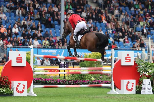 Richard Vogel (GER, Deutschland) mit Pferd United Touch S, aktueller Europameister und Sieger des Rolex Grand Prix von Aachen 2026 (CHIO Aachen) mit 1 Fehler im Zeitspringen , Springen, FEI Jumping World Championship, WM, Weltmeisterschaft , Turkish Airlines-Prize, Einzel und Teamwertung, Jumping , AACHEN - FEI World Championships 2026, Weltfest des Pferdesports, Reitsport Weltmeisterschaft 2026, Aachen 2026, Welcome Home 2026, Aachener Soers, 11. bis 23. August 2026, Reitsport, 19.08.2026, Aachen Aachener Soers Deutschland
