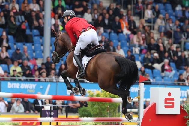 Richard Vogel (GER, Deutschland) mit Pferd United Touch S, aktueller Europameister und Sieger des Rolex Grand Prix von Aachen 2026 (CHIO Aachen) mit 1 Fehler im Zeitspringen , Springen, FEI Jumping World Championship, WM, Weltmeisterschaft , Turkish Airlines-Prize, Einzel und Teamwertung, Jumping , AACHEN - FEI World Championships 2026, Weltfest des Pferdesports, Reitsport Weltmeisterschaft 2026, Aachen 2026, Welcome Home 2026, Aachener Soers, 11. bis 23. August 2026, Reitsport, 19.08.2026, Aachen Aachener Soers Deutschland