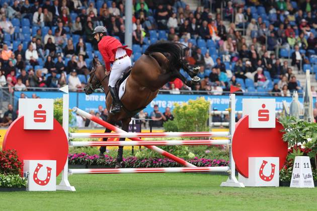 Richard Vogel (GER, Deutschland) mit Pferd United Touch S, aktueller Europameister und Sieger des Rolex Grand Prix von Aachen 2026 (CHIO Aachen) mit 1 Fehler im Zeitspringen , Springen, FEI Jumping World Championship, WM, Weltmeisterschaft , Turkish Airlines-Prize, Einzel und Teamwertung, Jumping , AACHEN - FEI World Championships 2026, Weltfest des Pferdesports, Reitsport Weltmeisterschaft 2026, Aachen 2026, Welcome Home 2026, Aachener Soers, 11. bis 23. August 2026, Reitsport, 19.08.2026, Aachen Aachener Soers Deutschland