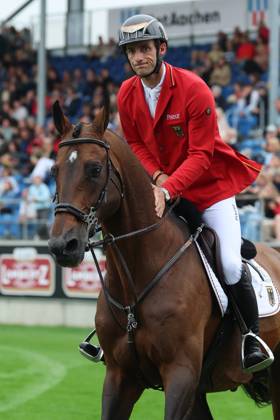 Richard Vogel (GER, Deutschland) mit Pferd United Touch S, aktueller Europameister und Sieger des Rolex Grand Prix von Aachen 2026 (CHIO Aachen) mit 1 Fehler im Zeitspringen, Enttäuschung, Emotion , Springen, FEI Jumping World Championship, WM, Weltmeisterschaft , Turkish Airlines-Prize, Einzel und Teamwertung, Jumping , AACHEN - FEI World Championships 2026, Weltfest des Pferdesports, Reitsport Weltmeisterschaft 2026, Aachen 2026, Welcome Home 2026, Aachener Soers, 11. bis 23. August 2026, Reitsport, 19.08.2026, Aachen Aachener Soers Deutschland
