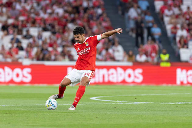 August 20, 2026, Lisbon, Lisbon, Portugal: Benfica defender from Portugal TOMAS ARAUJO (44) in action during the game for the 1st Leg of UEFA Europa League Qualifier Playoff between Benfica and Aarhus at Estadio da Luz Soccer 2026: Benfica Vs Napoli - ZUMAs359 20260820_zsp_s359_005 Copyright: xAlexandrexdexSousax