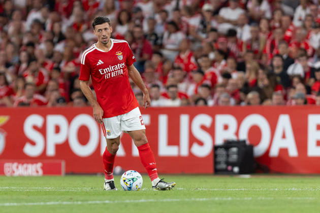 August 20, 2026, Lisbon, Lisbon, Portugal: Benfica defender from France CLEMENT LENGLET (2) in action during the game for the 1st Leg of UEFA Europa League Qualifier Playoff between Benfica and Aarhus at Estadio da Luz Soccer 2026: Benfica Vs Napoli - ZUMAs359 20260820_zsp_s359_019 Copyright: xAlexandrexdexSousax