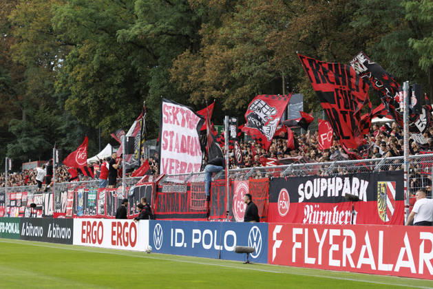 KOELN, GERMANY - AUGUST 22, 2026: The Nuernberg fans during the DFB-Cup match between Viktoria Koeln vs. 1. FC Nuernberg at the Sportpark Hoehenberg on August 22, 2026 in Koeln, Germany. DFL REGULATIONS PROHIBIT ANY USE OF PHOTOGRAPHS AS IMAGE SEQUENCES AND OR QUASI-VIDEO. Nordrhein-Westfalen Germany Copyright: xAxelxKohringx