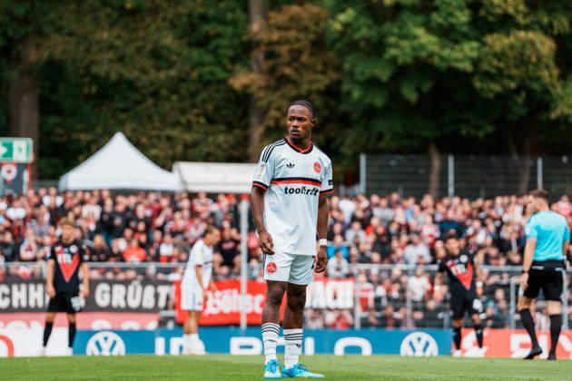 Deutschland, Köln (Sportpark Höhenberg): DFB-Pokal, 1. Runde, FC Viktoria Köln - 1. FC Nürnberg, Mohamed Ali Zoma (1. FC Nürnberg, 23) Copyright: xThiemoxRudolphx
