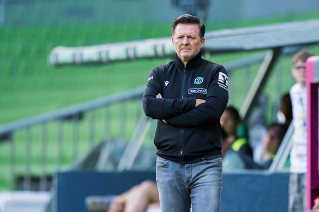 22.08.2026 - Fußball, 2026 2027, DFB-Pokal, 1. Hauptrunde, SV Hemelingen - Hannover 96: Christian Titz (Trainer - Hannover) DFB REGULATIONS PROHIBIT ANY USE OF PHOTOGRAPHS AS IMAGE SEQUENCES AND OR QUASI-VIDEO.