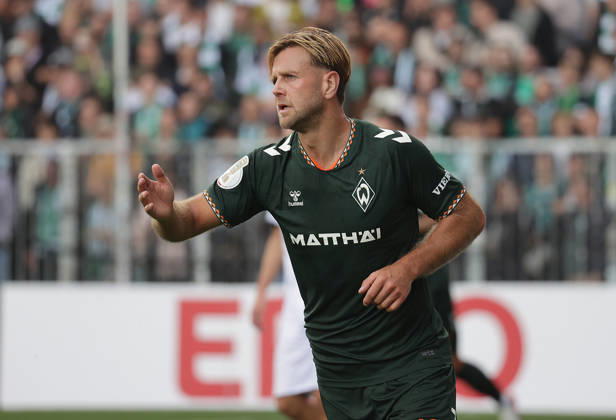 Niclas Fuellkrug (SV Werder Bremen) Fussball, Saison 2026 2027, Maenner, Herren, DFB Pokal, 1. Hauptrunde, Millerntor Stadion, Lueneburger SK gegen Werder Bremen DFL REGULATIONS PROHIBIT ANY USE OF PHOTOGRAPHS AS IMAGE SEQUENCES AND OR QUASI-VIDEO.