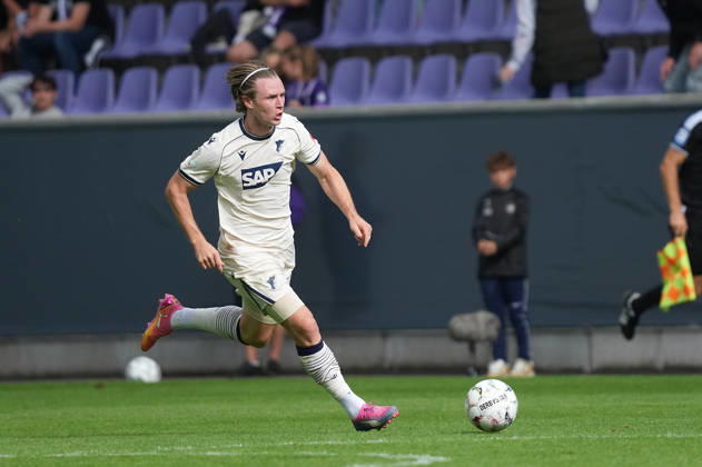 22.08.2026, eins Erzgebirgsstadion, Aue, GER, DFB Pokal, Erzgebirge Aue vs TSG Hoffenheim , Patrick Wimmer (Hoffenheim) (Photo by Hasan Bratic DeFodi Images) -