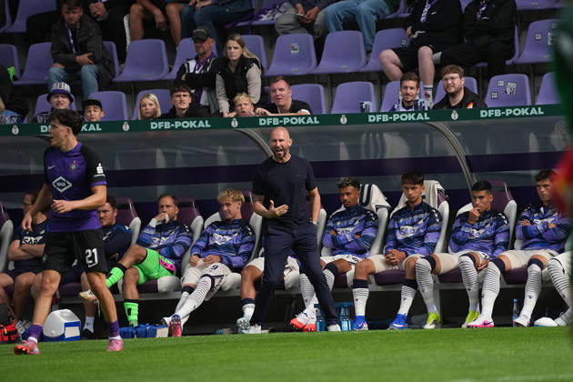 22.08.2026, eins Erzgebirgsstadion, Aue, GER, DFB Pokal, Erzgebirge Aue vs TSG Hoffenheim , Trainer Christian Ilzer (Hoffenheim) (Photo by Hasan Bratic DeFodi Images) -