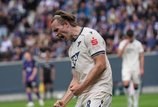 22.08.2026, eins Erzgebirgsstadion, Aue, GER, DFB Pokal, Erzgebirge Aue vs TSG Hoffenheim , Patrick Wimmer (Hoffenheim) freut sich ueber das Tor zum 0:2. (Photo by Hasan Bratic DeFodi Images) -