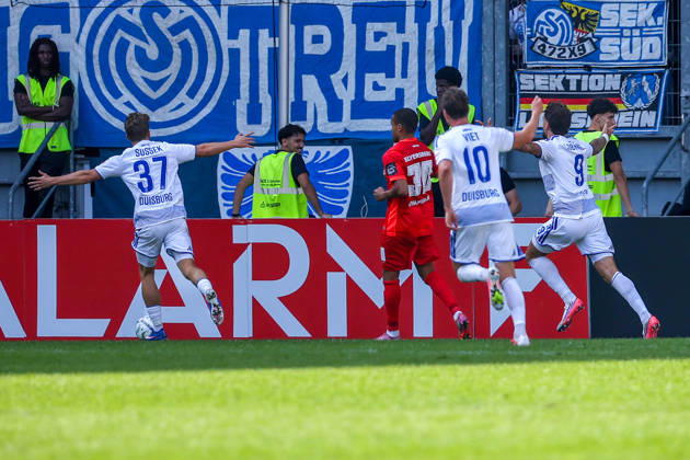 2026.08.22, xkwix, Fußball, DFB-Pokal, MSV Duisburg - SV Elversberg, Schauinsland-Reisen-Arena, 1.Runde, Saison 2026 2027: Torjubel nach 1:1 durch Lex Tyger Lobinger (MSV Duisburg 9) DFB regulations prohibit any use of photographs as image sequences and or quasi-video. Photo: xKamilxWilkowskixPressefotoKochx Nordrhein-Westfalen Deutschland