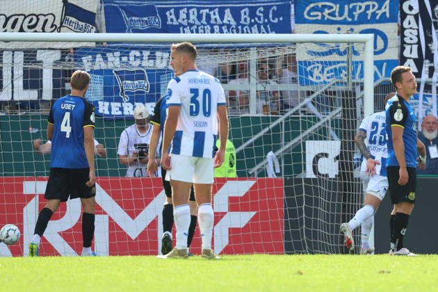 22.08.2026, xrekx, Fussball DFB Pokal 1.Runde, 1.FC Saarbruecken - Hertha BSC Berlin v.l. Paul Seguin (Hertha BSC) erzielt das Tor, Treffer, scores the goal zum 0:1 (DFL DFB REGULATIONS PROHIBIT ANY USE OF PHOTOGRAPHS as IMAGE SEQUENCES and or QUASI-VIDEO) Saarbruecken