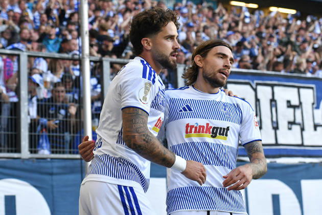 Fußball DFB-Pokal 1. Runde MSV Duisburg - SV Elversberg am 22.08.2026 in der Schauinsland-Reisen-Arena in Duisburg Torjubel zum 1:1 durch Lex Tyger Lobinger ( Duisburg ) DFB regulations prohibit any use of photographs as image sequences and or quasi-video.