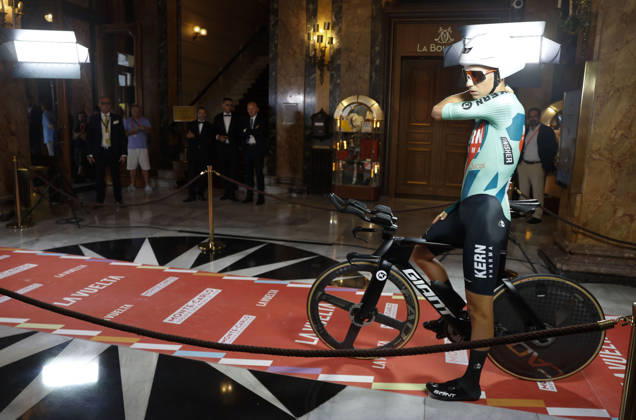 Luxembourg s rider Mats Wenzel (Kern Pharm) waits for the start inside Monte Carlo s casino during Tourof Spain s first stage, a 9.4 kilometers time trial in Monaco. First stage. Time trial in Monaco (9.4 km) !ACHTUNG: NUR REDAKTIONELLE NUTZUNG!  Copyright: xJavierxLizónx GRAF3209 20260822-55021202660_1