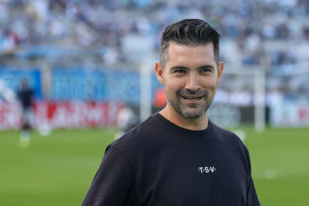 Alper Kayabunar (TSV 1860 Muenchen, Chef-Trainer) vor dem Spiel, GER, TSV 1860 Muenchen vs. Holstein Kiel, Fussball, DFB-Pokal, 1. Runde, Saison 2026 2027, 22.08.2026, DFL REGULATIONS PROHIBIT ANY USE OF PHOTOGRAPHS AS IMAGE SEQUENCES, GER, TSV 1860 Muenchen vs. Holstein Kiel, Fussball, DFB-Pokal, 1. Runde, Saison 2026 2027, 22.08.2026 Muenchen Copyright: xEibner-Pressefoto JennixMaulx EP_JML