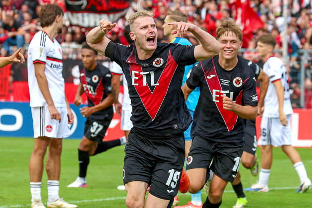 22.08.2026, xsscx, Fußball, DFB-Pokal 1. Runde, Viktoria Köln - 1. FC Nürnberg, Sportpark Höhenberg, Saison 2026 2027: Torjubel nach dem Tor zum 1:1 durch Torschuetze Meiko Sponsel (Viktoria Köln 19) DFB regulations prohibit any use of photographs as image sequences and or quasi-video. Photo: xSandraxScherningxPressefotoKochx Nordrhein-Westfalen Deutschland