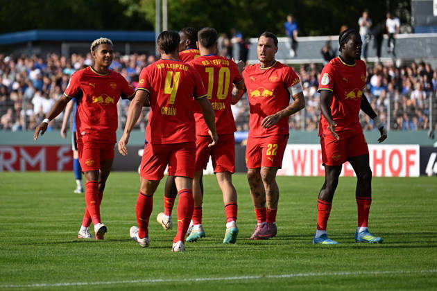 22.08.2026, xjhx, Fussball DFB Pokal 1.Runde, Eintracht Trier - RB Leipzig v.l. Torjubel nach dem Tor zum celebrating the goal celebrate 0:1 durch Brajan Gruda (RB Leipzig) Trier