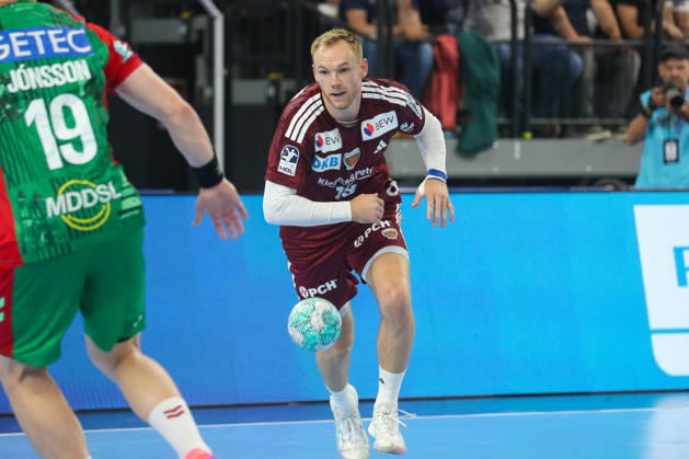 22.08.2026, xgox, Handball - Rexel Super-Cup, SC Magdeburg - Füchse Berlin emspor, v.l. Mathias Gidsel (Berlin, 19) am Ball, plays the ball München
