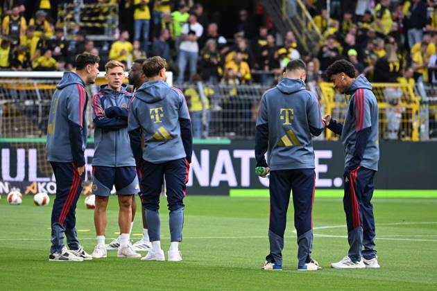22.08.2026, xsltx, Fussball Franz Beckenbauer Supercup 2026, Borussia Dortmund - FC Bayern München v.l. Platzbegehung vor dem Spiel (DFL DFB REGULATIONS PROHIBIT ANY USE OF PHOTOGRAPHS as IMAGE SEQUENCES and or QUASI-VIDEO) Dortmund