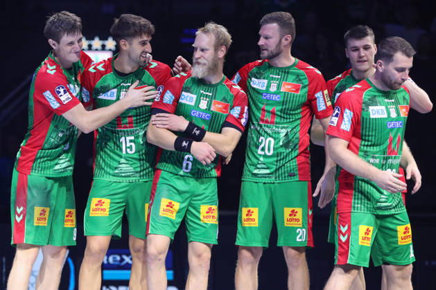 22.08.2026, xgox, Handball, Rexel Supercup 2026, SC Magdeburg - Füchse Berlin, v.l. Oskar Vind Rasmussen (Magdeburg, 9), Antonio Serradilla Cuenca (Magdeburg, 15), Matthias Musche (Magdeburg, 6), Philipp Weber (Magdeburg, 20), Elvar Orn Jonsson (Magdeburg, 19), Lukas Mertens (Magdeburg, 22) Jubel ueber den Sieg, Jubel nach Spielende München
