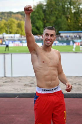 22.08.2026, xjhx, Fussball DFB Pokal 1.Runde, Eintracht Trier - RB Leipzig v.l. Jubel, Freude über den Sieg Brajan Gruda (RB Leipzig) Trier
