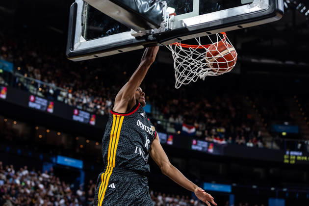22.08.2026, GER, Turkish Airlines Supercup 2026, Hamburg, Finale, Deutschland-Kroatien Louis Olinde (Deutschland, 16) mit einem Dunk Hamburg Barclays Arena Hamburg Deutschland