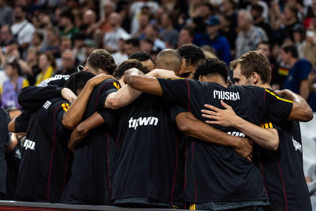 22.08.2026, GER, Turkish Airlines Supercup 2026, Hamburg, Finale, Deutschland-Kroatien Schulterschluss beim Team Deutschland Hamburg Barclays Arena Hamburg Deutschland