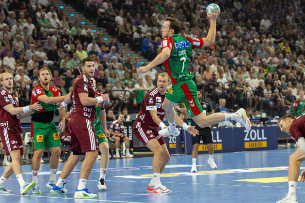 Shot on goal by Felix Claar (SC Magdeburg, 07), SC Magdeburg vs. Füchse Berlin, Handball, HBL, REXEL SUPER CUP, 2026, 22.08.2026 Munich SAP Garden Germany Copyright: xPFA BjörnxKeckerx