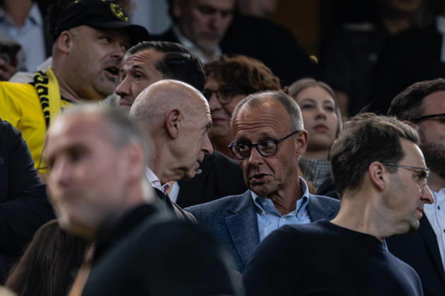Bundeskanzler Friedrich Merz, Borussia Dortmund vs. FC Bayern Muenchen, Fussball, Franz Beckenbauer Supercup, 22.08.2026 DFB regulations prohibit any use of photographs as image sequences and or quasi-video Dortmund Nordrhein-Westfalen Deutschland