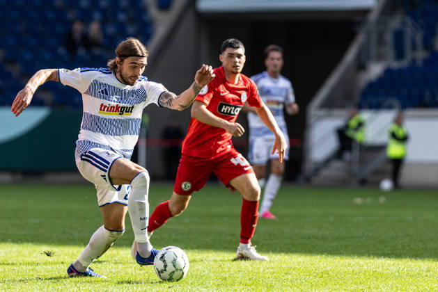 DFB-Pokal, 2026 2027, 1. Runde: MSV Duisburg - SV 07 Elversberg; 22.08.2026 Joshua Bitter (MSV Duisburg, 29) DFB-Pokal, 2026 2027, 1. Runde: MSV Duisburg - SV 07 Elversberg; Schauinsland-Reisen-Arena, Duisburg; 22.08.2026 DFB regulations prohibit any use of photographs as image sequences and or quasi video. Copyright: xBEAUTIFULxSPORTS Buriakovx