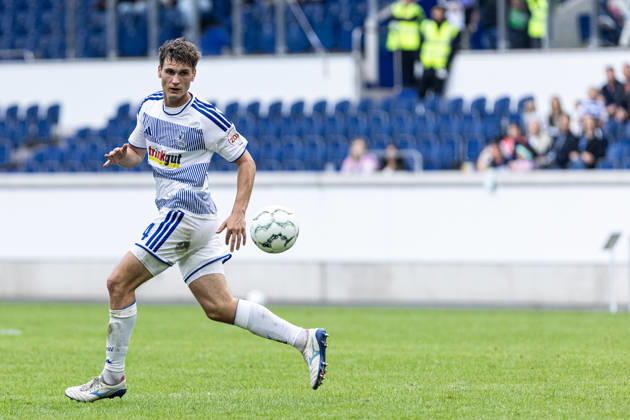 DFB-Pokal, 2026 2027, 1. Runde: MSV Duisburg - SV 07 Elversberg; 22.08.2026 Martin Ens (MSV Duisburg, 4) DFB-Pokal, 2026 2027, 1. Runde: MSV Duisburg - SV 07 Elversberg; Schauinsland-Reisen-Arena, Duisburg; 22.08.2026 DFB regulations prohibit any use of photographs as image sequences and or quasi video. Copyright: xBEAUTIFULxSPORTS Buriakovx