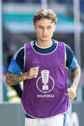 DFB-Pokal, 2026 2027, 1. Runde: MSV Duisburg - SV 07 Elversberg; 22.08.2026 Niklas Jessen (MSV Duisburg, 20) DFB-Pokal, 2026 2027, 1. Runde: MSV Duisburg - SV 07 Elversberg; Schauinsland-Reisen-Arena, Duisburg; 22.08.2026 DFB regulations prohibit any use of photographs as image sequences and or quasi video. Copyright: xBEAUTIFULxSPORTS Buriakovx