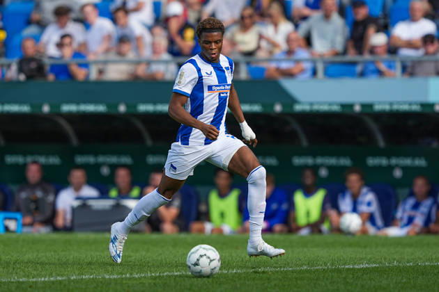 22.08.2026, xydrx, Fußball, DFB Pokal, 1. FC Saarbrücken - Hertha BSC, Saison 2026 2027, Ludwigsparkstadion: Farid Alfa-Ruprecht (Hertha BSC, 20) DFB regulations prohibit any use of photographs as image sequences and or quasi-video. Copyright: HMBxMedia YannisxDreimann