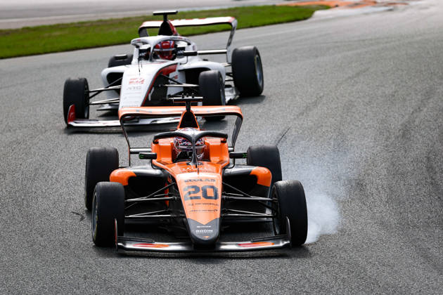 AUTO - F1 ACADEMY 2026 - ZANDVOORT 20 LLOYD Ella (gbr), Rodin Motorsport supported by McLaren, Tatuus F4-T421, action during the 4th round of the 2026 F1 Academy from August 21 to 23, 2026 on the Zandvoort Circuit, in Zandvoort, Netherlands - ZandvoortNetherlands  Copyright: xEricxAlonsox
