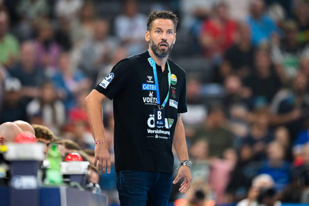 Muenchen: HBL Super Cup 2026 - SC Magdeburg - Fuechse Berlin Trainer Bennet Wiegert (Magdeburg) Muenchen SAP Garden Bayern Deutschland