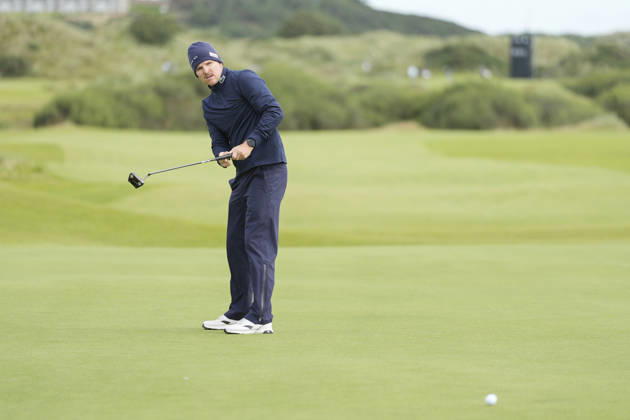 BALMEDIE, SCOTLAND - AUG 23: Yannik Paul (GER) putts on the 2nd green during Round 4 at the 2026 Nexo Championship at the Trump International Golf Links, Balmedie on August 23, 2026 in Aberdeenshire, Scotland The 2026 Nexo Championship