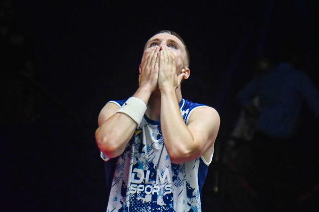 India BWF Championships 2026 Thom Gicquel of France reacts after winning the mixed doubles final with Delphine Delrue (not pictured) against Feng Yan Zhe and Huang Dong Ping of China at the BWF World Championships in New Delhi, India, on August 23, 2026. New Delhi Delhi India Copyright: xKabirxJhangianix originalFilename:jhangiani-indiabwf260823_npWGP