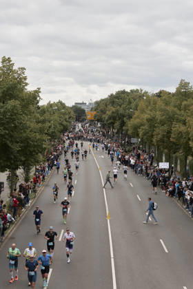 IRONMAN 70.3 Leipzig 2026: Laufsegment, Am Sportforum Athletinnen und Athleten beim IRONMAN 70.3 Leipzig am 23. August 2026 während beim Laufen. Der Wettkampf über die Halbdistanz umfasst 1,9 Kilometer Schwimmen, 90 Kilometer Radfahren und 21,1 Kilometer Laufen und ist Teil der internationalen IRONMAN-70.3-Serie.