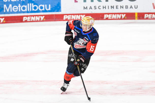 Nuernberg Ice Tigers vs. Loewen Frankfurt, Eishockey, Deutsche Eishockey Liga, Penny DEL, Vorbereitungsspiel, Gaeuboden Cup, Saison 2026 2027 am 23.08.2026 Nikloas Heigl (Nuernberg Ice Tigers), Eishockey Herren, Deutsche Eishockey Liga, Penny DEL, Vorbereitungsspiel, Gaeuboden Cup, Saison 2026 2027 am 23.08.2026 im Eisstadion am Pulverturm, Nuernberg Ice Tigers (blau) gegen Loewen Frankfurt (weiss)