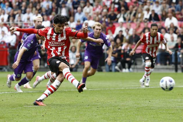 EINDHOVEN , 23-08-2026 , Philips stadium , season 2026 202 , Dutch Eredivisie football , match between PSV and FC Gronngen , picture shows PSV player Ricardo Pepi scores 3-1 for PSV PSV - Groningen  x205974499x Copyright: