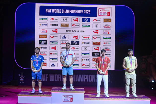 India BWF Championships 2026 Finalists of the Men s Singles category pose with their medals at the BWF World Championships 2026 in New Delhi, India, on August 23, 2026. New Delhi Delhi India  Copyright: xKabirxJhangianix originalFilename:jhangiani-indiabwf260823_nppTV