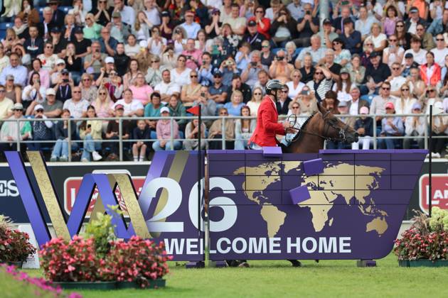 Richard Vogel (GER, Deutschland) mit Pferd Unites Touch S, aktueller Europameister und Sieger des Rolex Grand Prix von Aachen 2026 (CHIO Aachen)scheitert an der WM-Mauer, Reiterfehler, Hindernisfehler, Springen, FEI Jumping World Championship, WM, Weltmeisterschaft , FEI Jumping World Championship, Competition Individual Final, Longines-Prize, Longines-Preis, Finale Einzelwertung, Jumping , AACHEN - FEI World Championships 2026, Weltfest des Pferdesports, Reitsport Weltmeisterschaft 2026, Aachen 2026, Welcome Home 2026, Aachener Soers, 11. bis 23. August 2026, Reitsport, 23.08.2026, Aachen Aachener Soers Deutschland