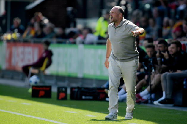2026-08-23 Go Ahead Eagles v ADO Den Haag - VriendenLoterij Eredivisie DEVENTER, NETHERLANDS - AUGUST 23: coach Joseph Oosting of Go Ahead Eagles during the VriendenLoterij Eredivisie match between Go Ahead Eagles and ADO Den Haag at De Adelaarshorst on August 23, 2026 in Deventer, Netherlands. Deventer De Adelaarshorst Netherlands Content not available for redistribution in The Netherlands directly or indirectly through any third parties. Copyright: xDennisxBresserx