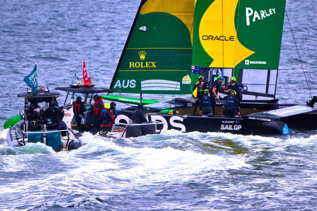 GER, Sail GP, Rockwool Germany Sail Grand Prix, Sassnitz, 22.-23.08.2026, Deutschland, Samstag, 23.08.2026, Renntag 2, BONDS FLYING ROOS - Sail GP Team - Australia; Driver - Tom Slingsby, gewinnt das Finale Rennen, GER, Sail GP, Rockwool Germany Sail Grand Prix, Sassnitz, 22.-23.08.2026, Deutschland, Samstag, 23.08.2026, Renntag 2, Copyright: xClaudiusxRauchx