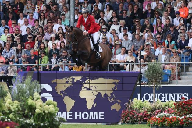 Richard Vogel (GER, Deutschland) mit Pferd United Touch S, aktueller Europameister und Sieger des Rolex Grand Prix von Aachen 2026 (CHIO Aachen), FEI Jumping World Championship, WM, Weltmeisterschaft Third Competition Individual Final LONGINES-Prize, Longines-Preis, Parcourbesichtigung, Springen, Jumping, AACHEN - FEI World Championships 2026, Finale Weltfest des Pferdesports, Reitsport Weltmeisterschaft 2026, Aachen 2026, Welcome Home 2026, Aachener Soers, 11. bis 23. August 2026, Reitsport, 23.08.2026, Aachen Aachener Soers Deutschland