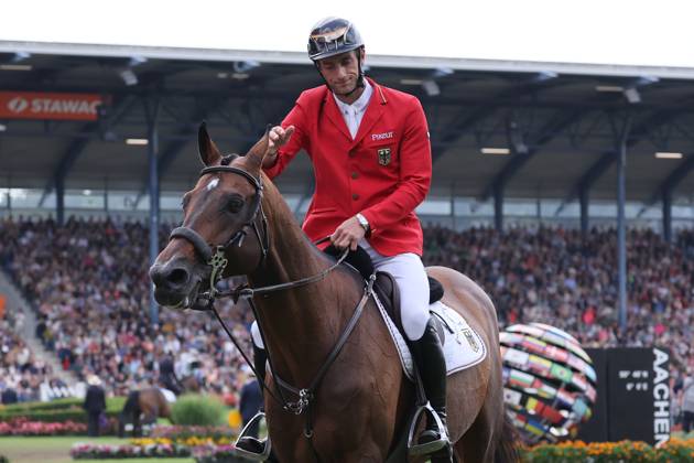 Richard Vogel (GER, Deutschland) mit Pferd United Touch S, aktueller Europameister und Sieger des Rolex Grand Prix von Aachen 2026 (CHIO Aachen), FEI Jumping World Championship, WM, Weltmeisterschaft Third Competition Individual Final LONGINES-Prize, Longines-Preis, Parcourbesichtigung, Springen, Enttäuschung, Fehler, Jumping, AACHEN - FEI World Championships 2026, Finale Weltfest des Pferdesports, Reitsport Weltmeisterschaft 2026, Aachen 2026, Welcome Home 2026, Aachener Soers, 11. bis 23. August 2026, Reitsport, 23.08.2026, Aachen Aachener Soers Deutschland