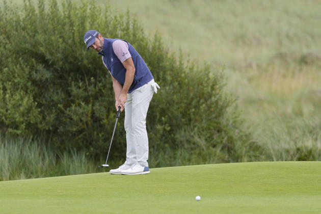 BALMEDIE, SCOTLAND - AUG 23: Scott Jamieson (SCO) putts on the eighteenth green during Round 4 at the 2026 Nexo Championship at the Trump International Golf Links, Balmedie on August 23, 2026 in Aberdeenshire, Scotland The 2026 Nexo Championship