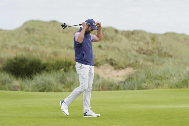 BALMEDIE, SCOTLAND - AUG 23: Scott Jamieson (SCO) celebrates on the eighteenth green after winning The Nexo Championship during Round 4 at the 2026 Nexo Championship at the Trump International Golf Links, Balmedie on August 23, 2026 in Aberdeenshire, Scotland The 2026 Nexo Championship