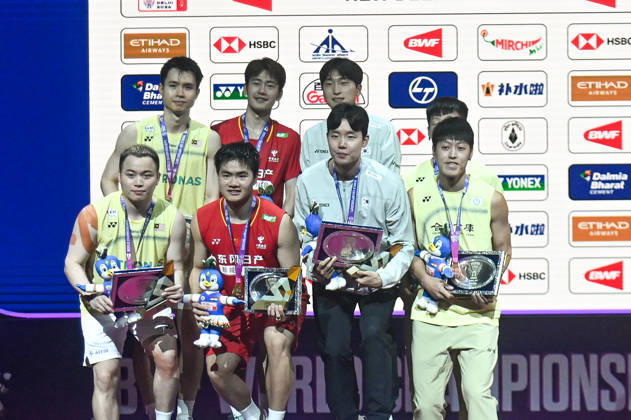 India BWF Championships 2026 Finalists of the Men s Doubles pose with their medals at the BWF World Championships 2026 in New Delhi, India, on August 23, 2026. New Delhi Delhi India  Copyright: xKabirxJhangianix originalFilename:jhangiani-indiabwf260823_npO8I