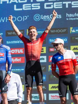 UCI coupe du monde cross country elite hommes Compagnon Michel MAXPPP - Les Gets 23 08 2026 UCI coupe du monde cross country elite hommes 1er Boichis Adrien France 2eme Van der Poel Mathieu Nederland 3eme Vidaurre Kossmann Martin CHI The 2026 UCI Mountain Bike World Series