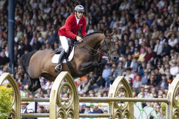 Richard VOGEL (GER) auf United Touch S, im Sprung, Einzelbild, Einzelaktion, im Springen S3, Umlauf A, FEI Jumping World Championship, WM, Weltmeisterschaft - Individual Final - LONGINES-Preis, am 23.08.2026, FEI Reit Weltmeisterschaft Aachen 2026 vom 11. - 23.08.2026 in Aachen Deutschland; Â